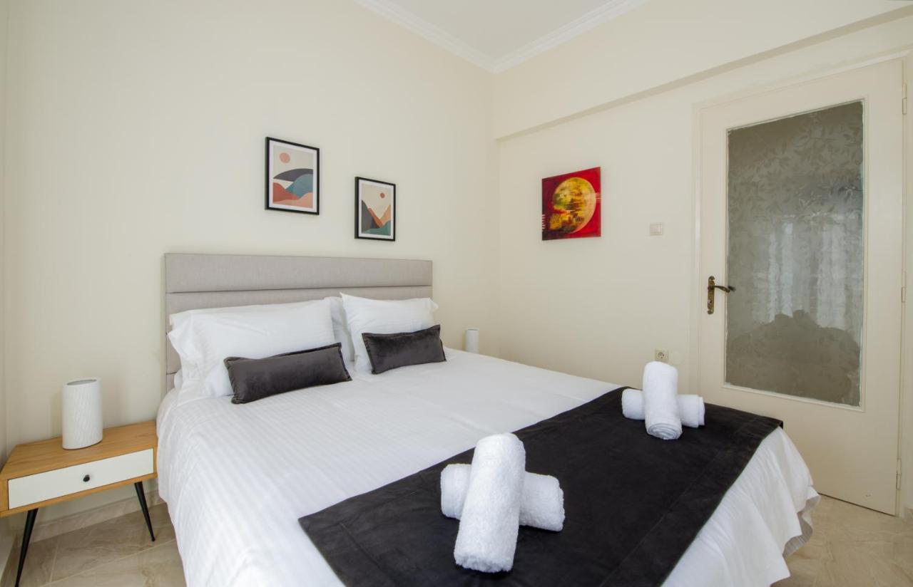 Center Manolia Dream 3 Bedroom Apartment 100M Away From The Beach Chania  Exterior foto