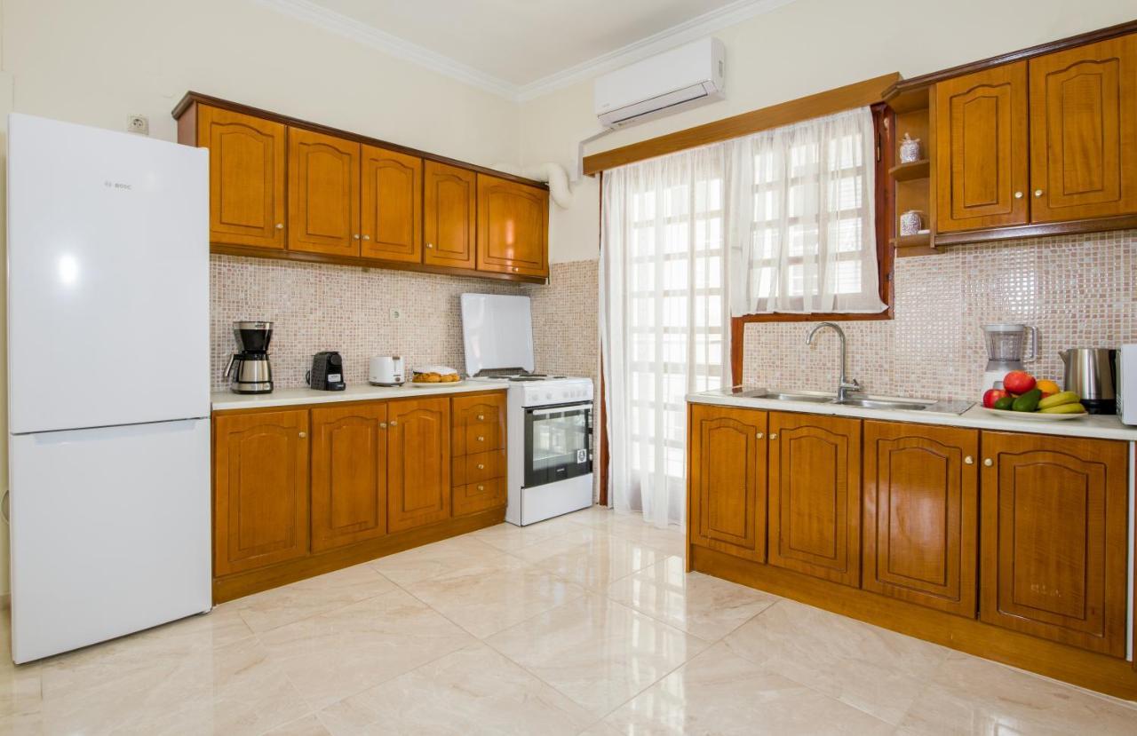 Center Manolia Dream 3 Bedroom Apartment 100M Away From The Beach Chania  Exterior foto